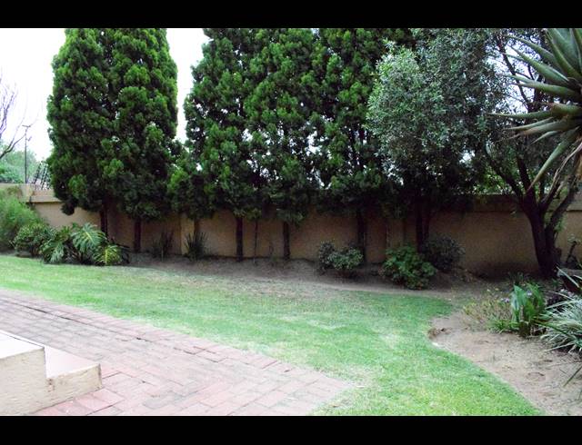 3 BEDROOM CLUSTER RENTED IN NORTH RIDING